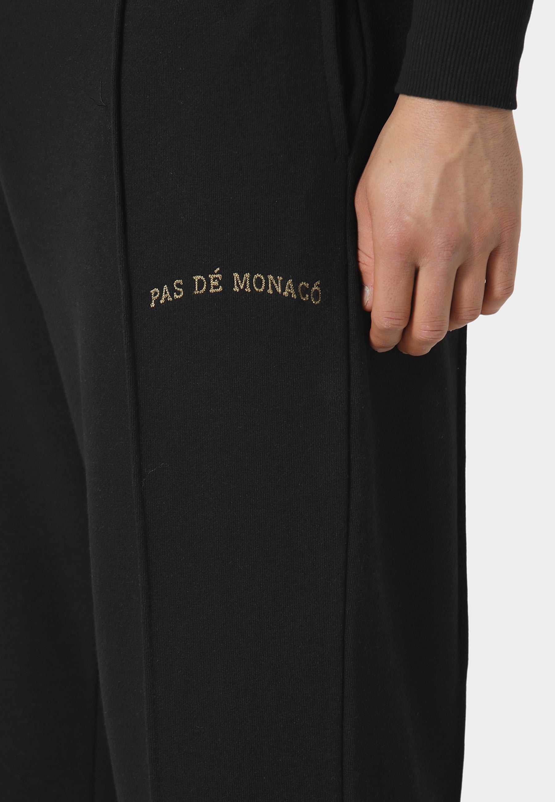 Pas De Monaco Brode Jet Black Sweatpants